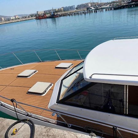 Barco Americano Sotogrande Torreguadiaro Extérieur photo