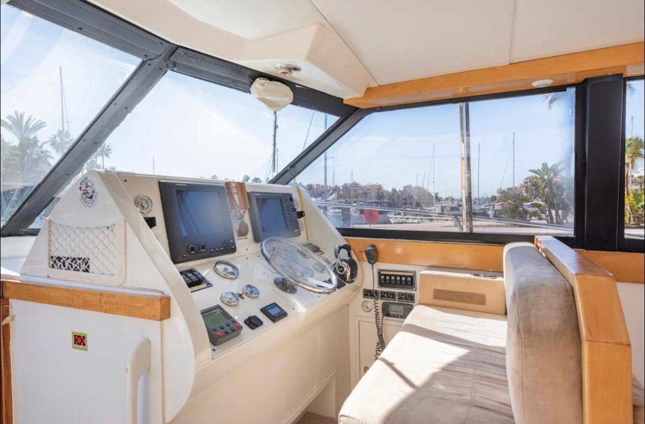 Barco Americano Sotogrande Torreguadiaro Extérieur photo