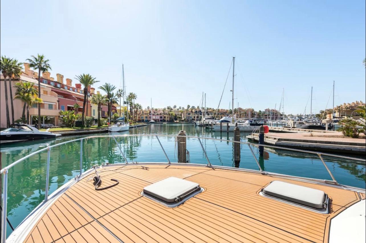 Barco Americano Sotogrande Torreguadiaro Extérieur photo